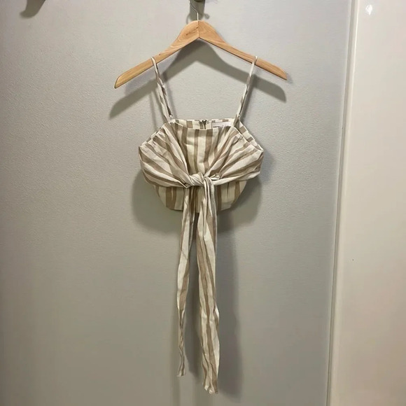 CHRISELLE and Joa fromt tie crop top. - Picture 1 of 11